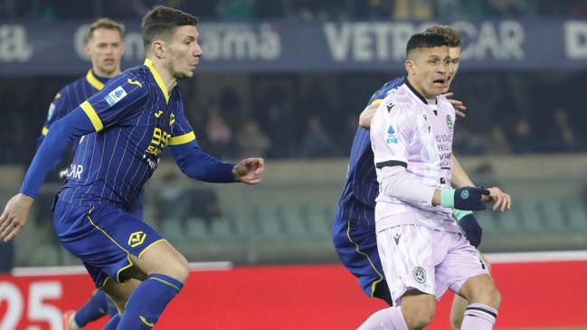 Alexis Sánchez sumó minutos en discreto empate de Udinese y Hellas Verona en la Serie A