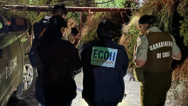 Puente Alto: Cadáver de un apuñalado apareció en la ribera de un canal