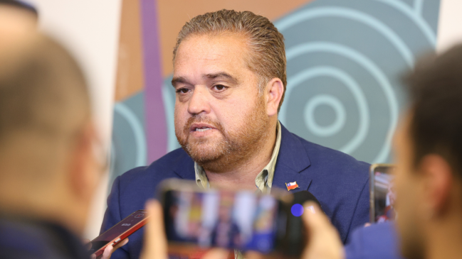 Las disculpas no bastaron: Denuncian a gobernador Giacaman por conducción temeraria