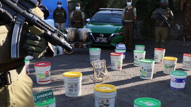 A lo Breaking Bad: Decomisan más de 800 kilos de metanfetamina en Lolol