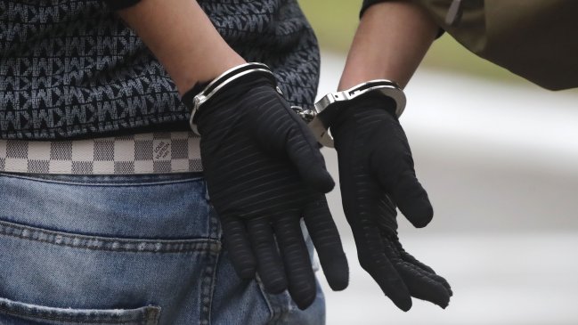 Chileno fue detenido en EEUU por presunto homicidio con extintor