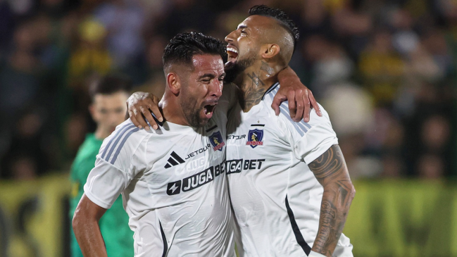 Colo Colo comenzó el año con friccionado y controvertido empate ante Peñarol