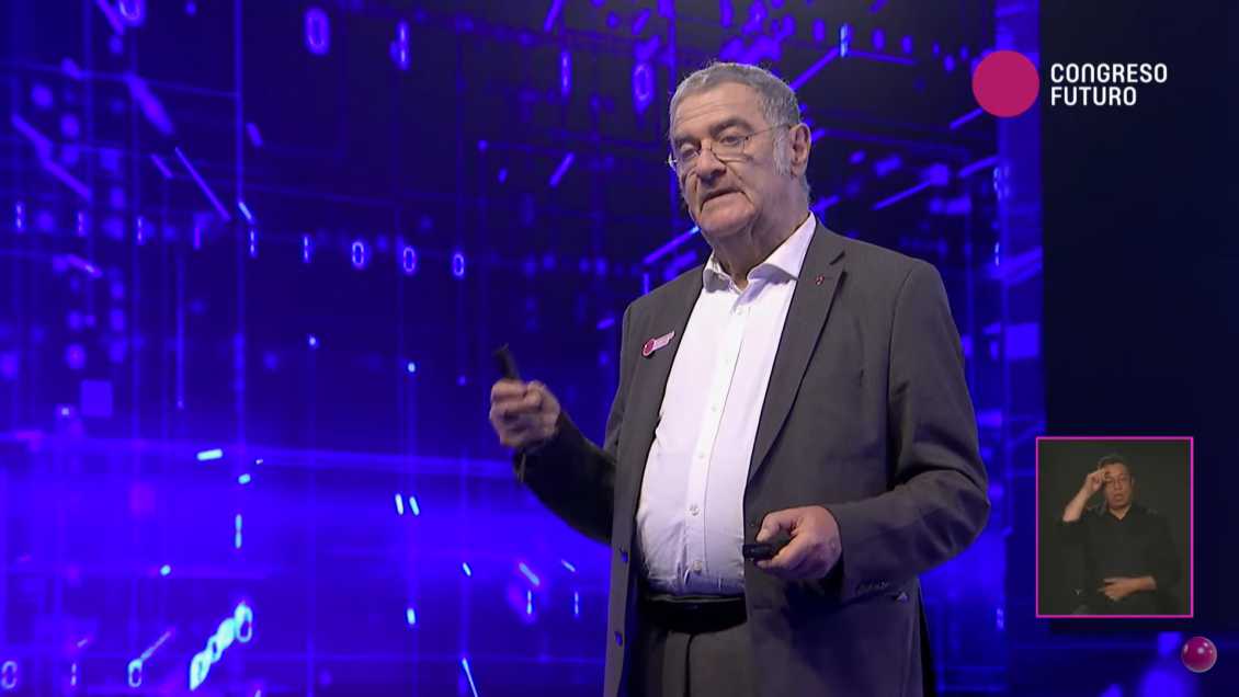 Figura del Congreso Futuro conoció la cara fea de Santiago