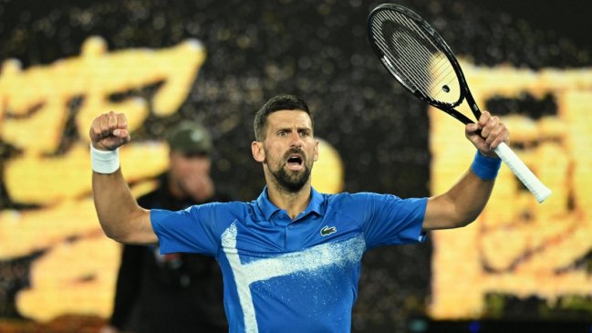 Novak Djokovic sacó a relucir su mejor versión y avanzó a octavos en Australia
