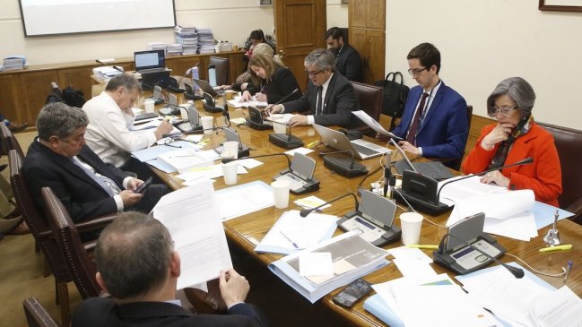 Reforma previsional llegó a la Comisión de Hacienda del Senado