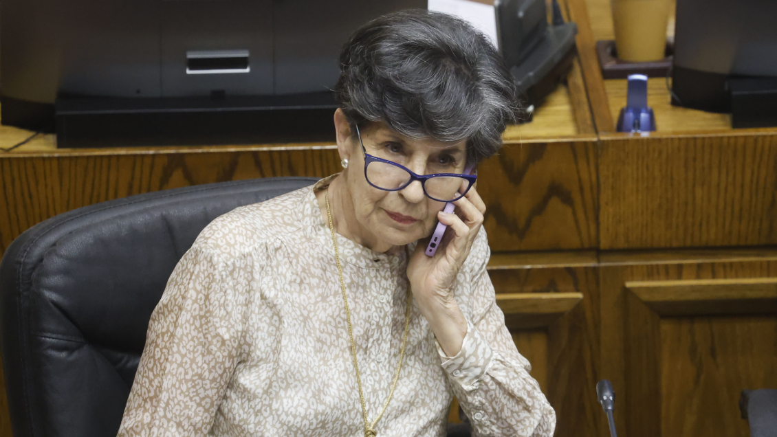 TC revisará este jueves admisibilidad de pedidos de destitución contra Isabel Allende