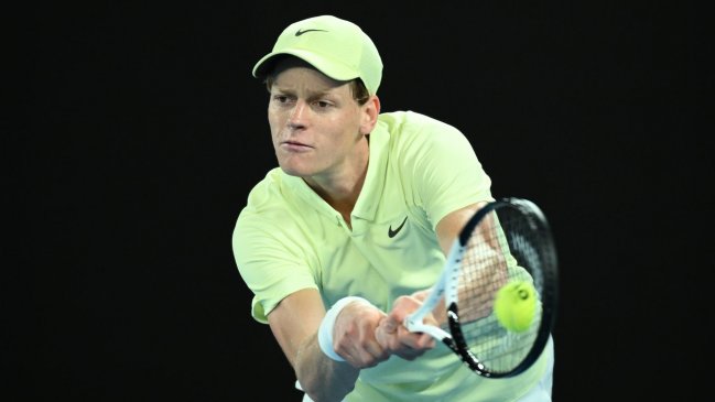 Sinner batió con facilidad a De Miñaur y se metió en semifinales de Australia