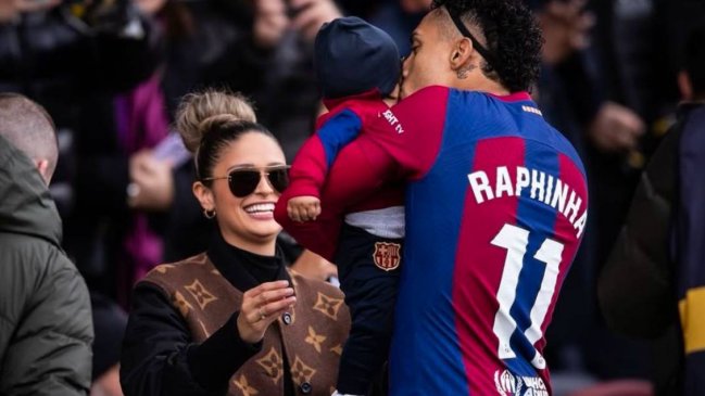 La esposa de Raphina denunció insultos racistas en redes sociales