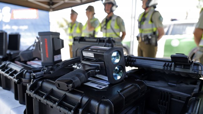 Con nuevo equipamiento, Carabineros reforzará el control vehicular en la capital