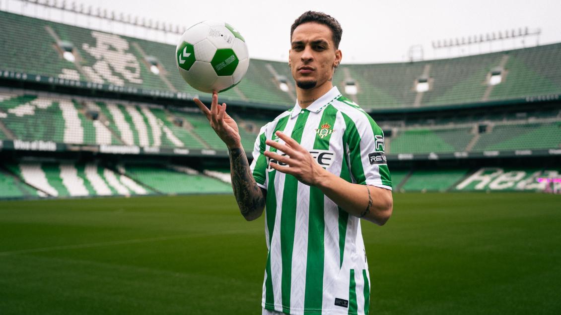 Sonríe Pellegrini: Betis oficializó la llegada del brasileño Antony