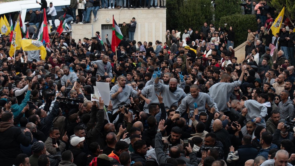 Israel liberó a un centenar de presos palestinos en Cisjordania