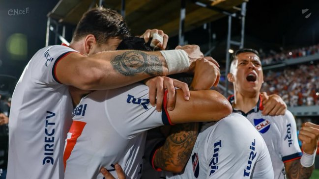 Celebra Eduardo Vargas: Nacional derrotó a Peñarol y se coronó en la Supercopa de Uruguay