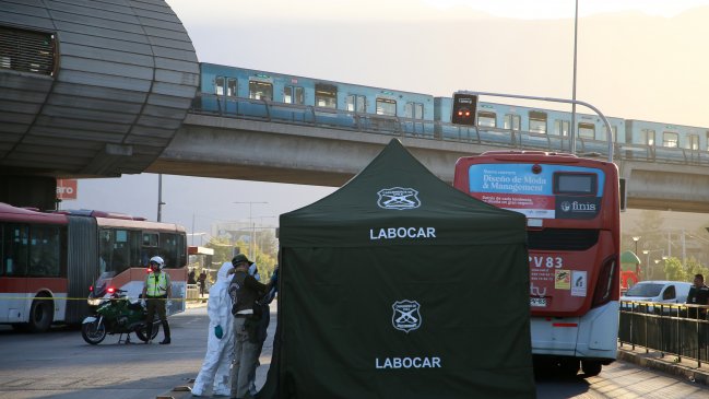 Funcionario PDI abatió a sujeto tras sufrir robo al interior de micro en La Florida