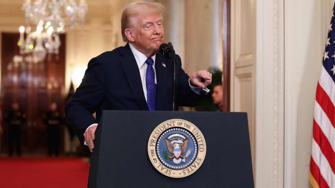 Trump revocó el congelamiento de subsidios y préstamos federales