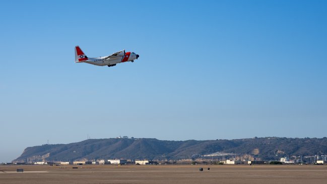 EE.UU. usará base militar en Colorado para detener y procesar migrantes
