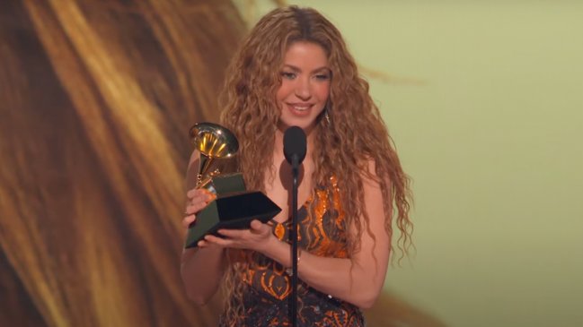 Shakira dedicó su Grammy a la comunidad latina de Estados Unidos