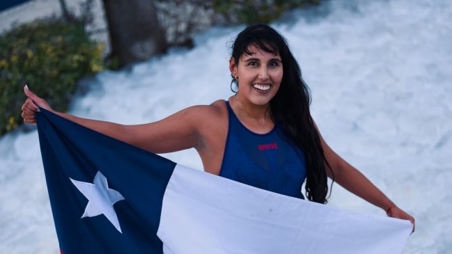 Bárbara Hernández fue nominada a Mujer del Año por la Federación de Aguas Abiertas