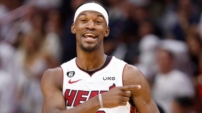 Jimmy Butler deja Miami Heat para sumarse a los Warriors de Stephen Curry