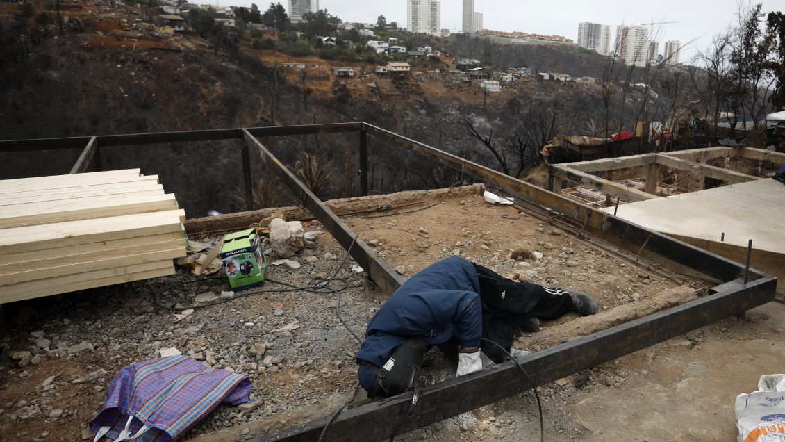 Megaincendio: Minvu destaca avances en subsidios para damnificados