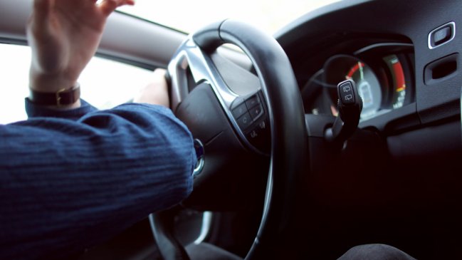 Grupo de jóvenes robó y asesinó a conductor que cayó a zanja en Viña