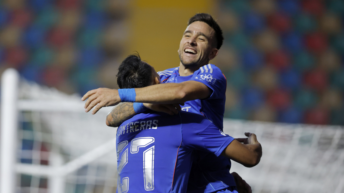 Zaldivia y Contreras serán bajas para la U en su debut contra Ñublense en el Campeonato