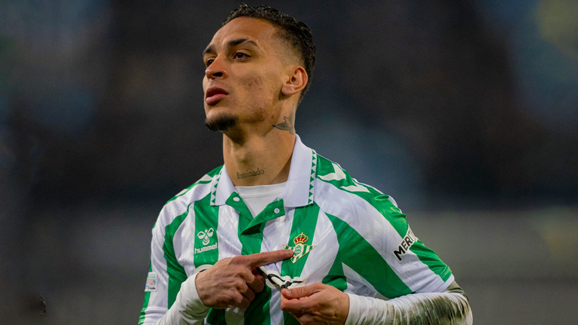 Betis de Pellegrini sacó amplia ventaja ante Gent en los play-offs de la Conference League