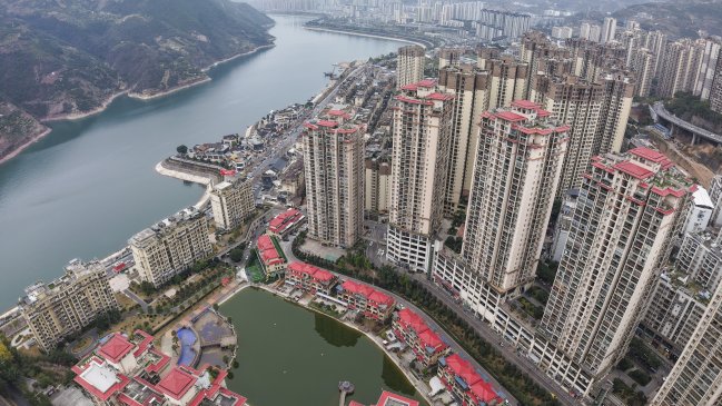 Megalópolis china de Chongqing anuló restricciones a compraventa de vivienda
