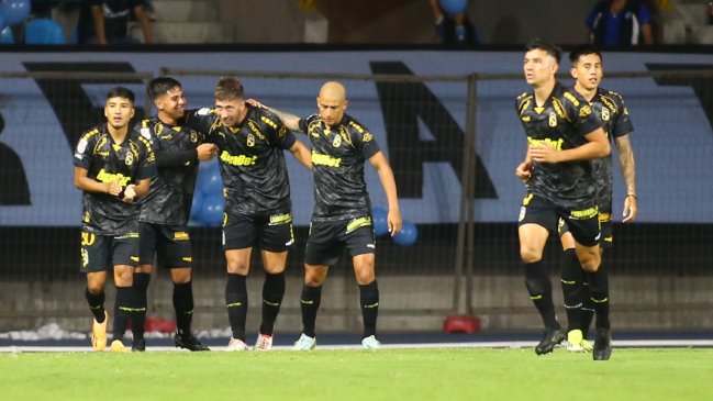 Coquimbo Unido triunfó ante Iquique en el duelo inicial de la Liga de Primera 2025