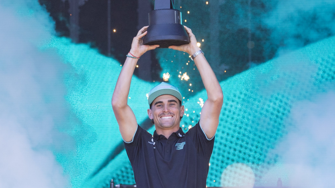 Niemann deslumbró para coronarse campeón del LIV de Adelaida