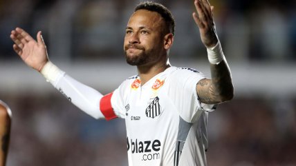   Neymar marcó su primer gol desde su regreso a Santos en triunfo en el Campeonato Paulista 