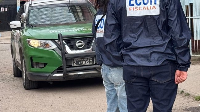 Investigan triple homicidio frustrado al interior de toma en Colina