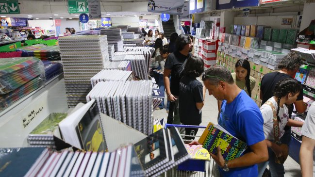 ¿En qué fijarse al momento de comprar útiles escolares?