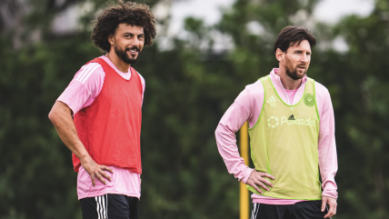   Lionel Messi recibió a Maximiliano Falcón en su primera práctica con Inter Miami 
