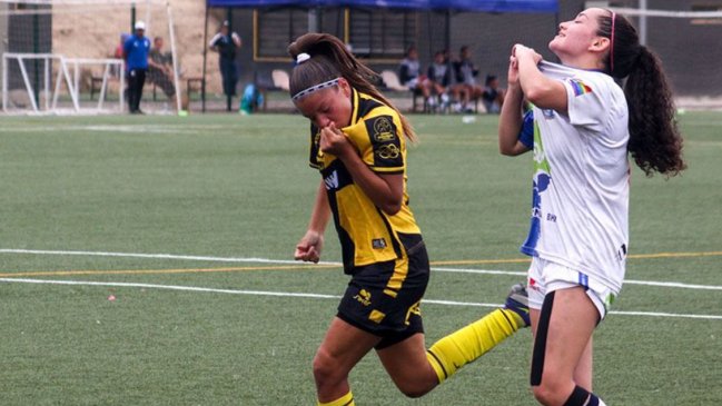 Jugadora de Coquimbo Unido sufrió convulsión en una práctica y está bajo sedación