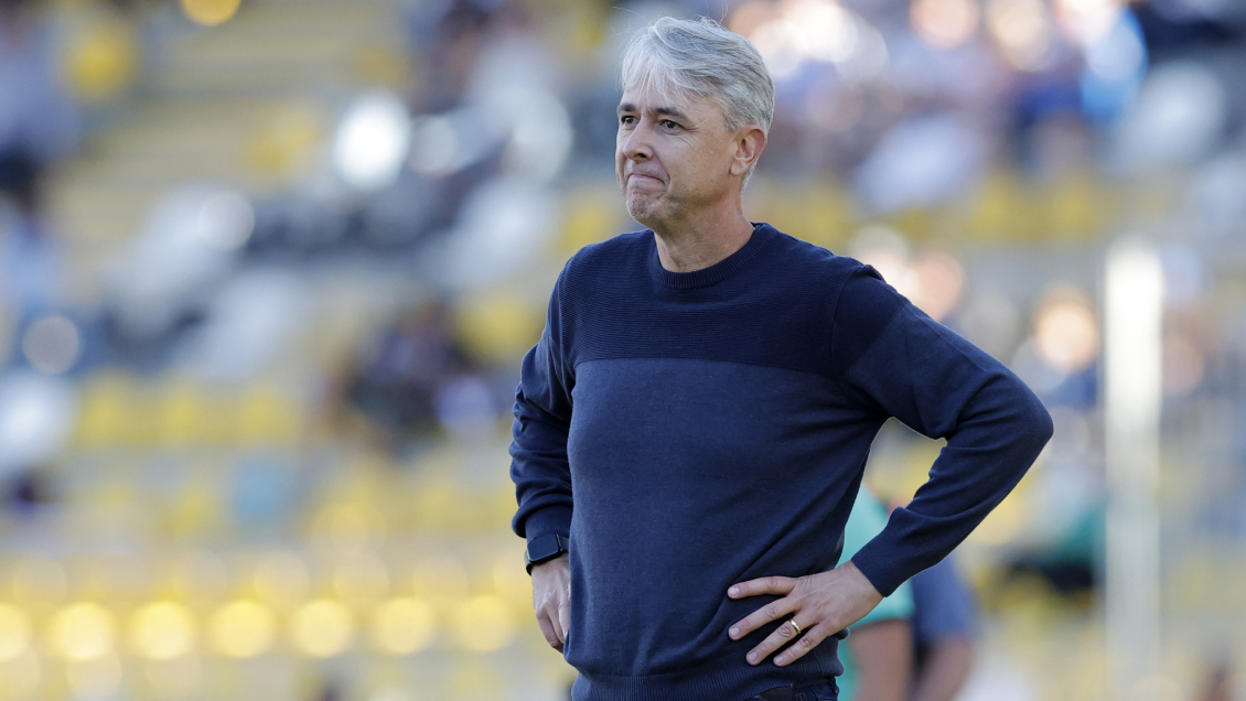 Tiago Nunes tras la derrota de la UC: El equipo se desordenó y dejó de hacer lo que planificamos