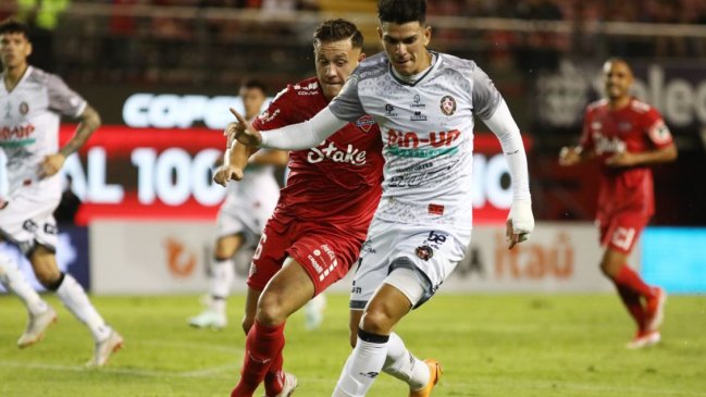 Deportes Limache igualó con Ñublense y mantuvo su invicto en Primera División