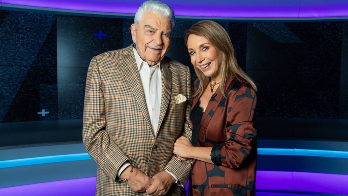 Don Francisco celebra a Karen Doggenweiler en Viña: 