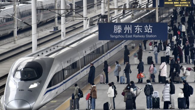 China registró un récord de 9.020 millones de viajes domésticos por el Año Nuevo lunar