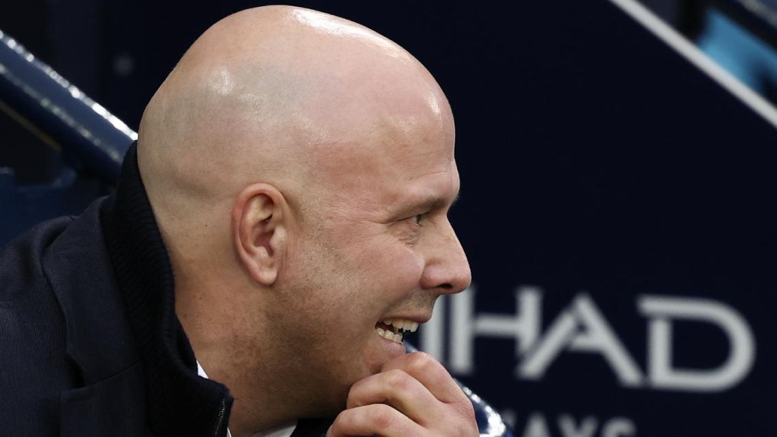 Técnico de Liverpool fue castigado por incidente con un árbitro