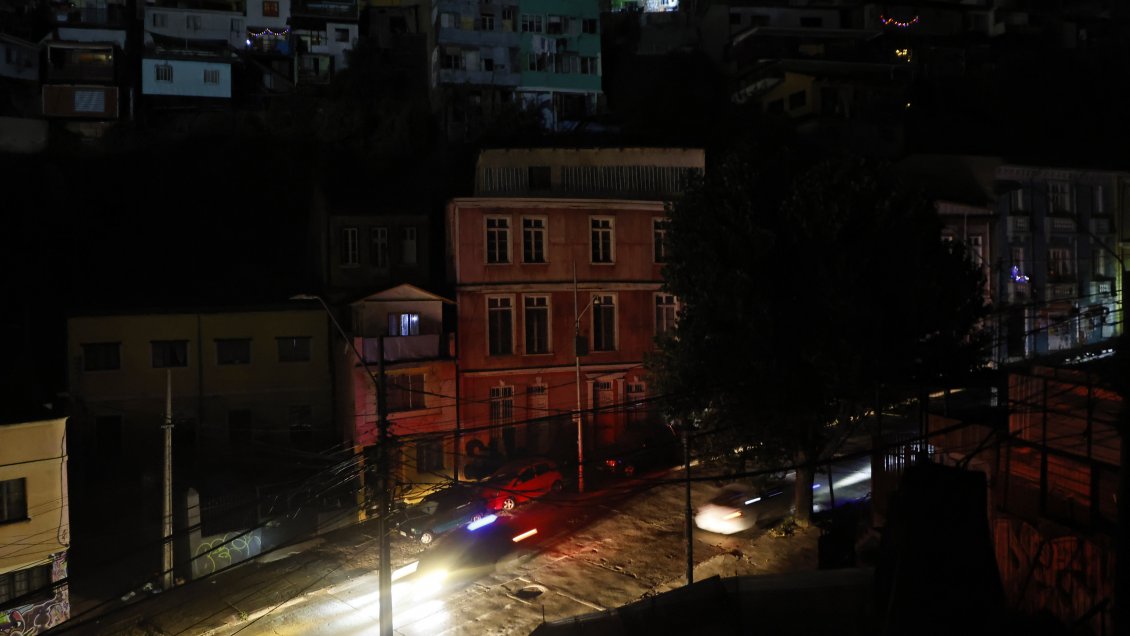 Diputados anuncian comisión investigadora en el Congreso por apagón masivo