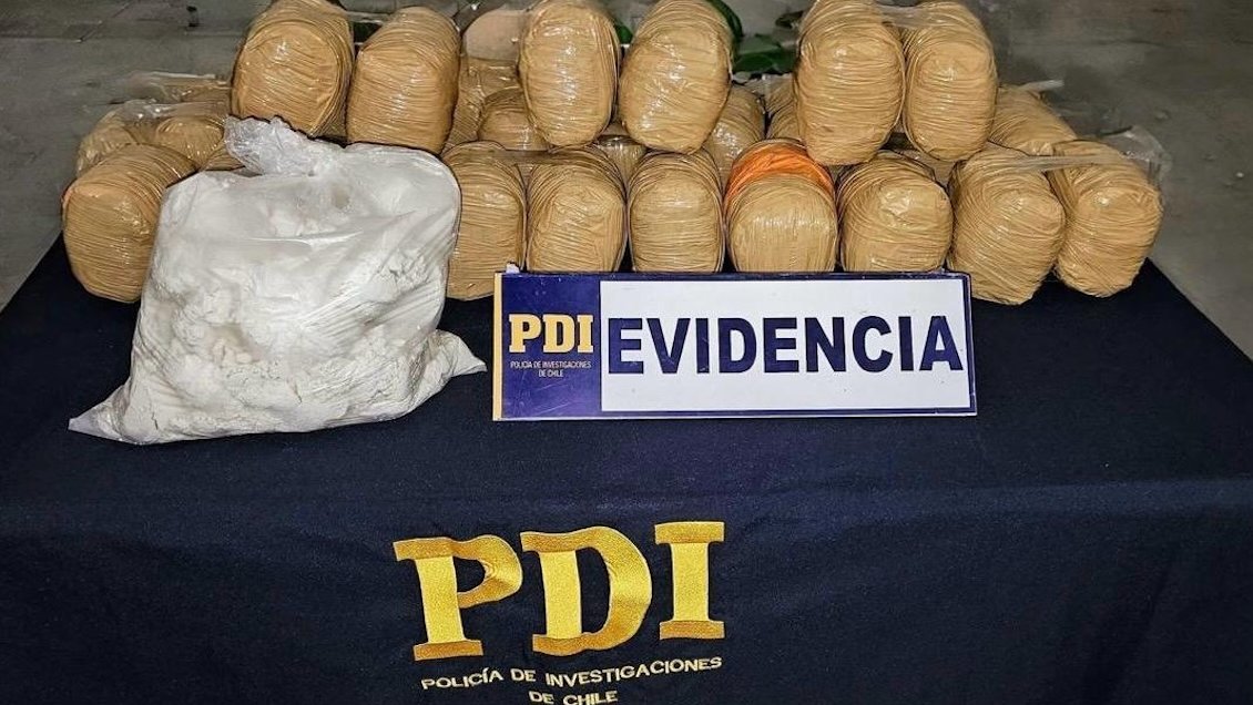 PDI incautó 20 kilos de marihuana y cocaína en Arica: Tres extranjeros detenidos