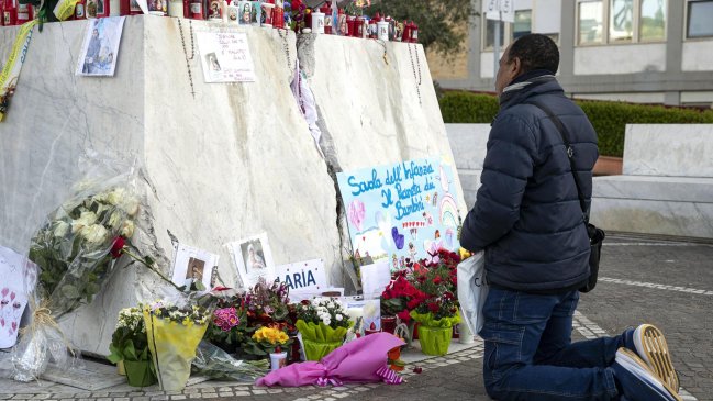 Francisco sigue estable y Vaticano descarta difundir imagen del papa