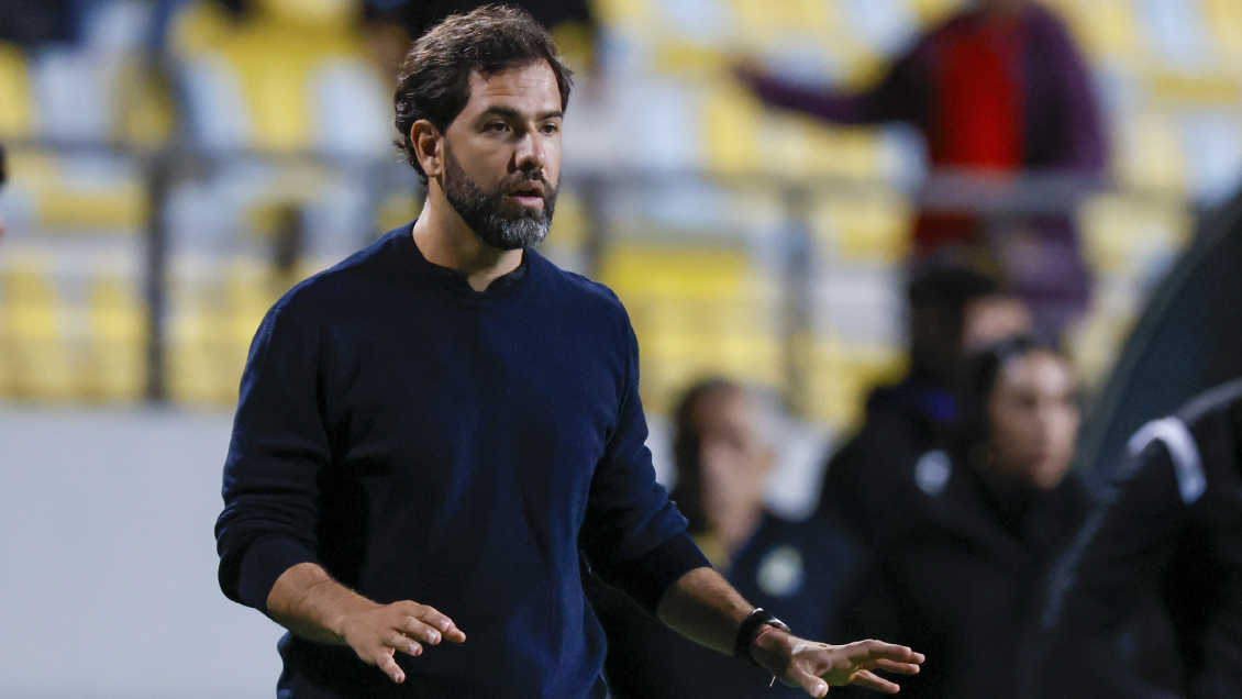 DT de Everton por duelo ante Unión Española en La Florida: El tema de la cancha me molesta un poco