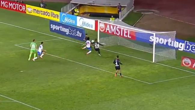 [VIDEO] El increíble ataque que la UC no pudo concretar ante Palestino