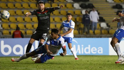   [VIDEO] Zampedri anotó su primer gol como chileno y la UC lo igualó ante Palestino en la Sudamericana 