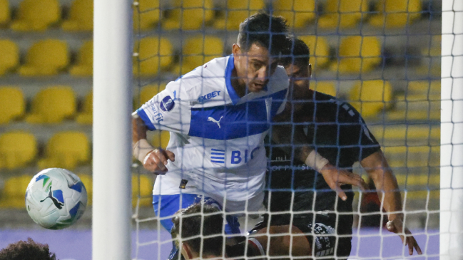 Zampedri tras la eliminación en Sudamericana: Es duro, otro golpe que nos toca recibir