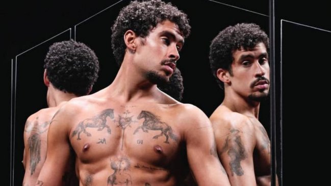 Bad Bunny revoluciona las redes como modelo de ropa interior