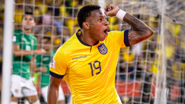 Gonzalo Plata calentó el duelo con La Roja recordando el caso de Byron Castillo