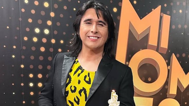 Imitador de Steve Perry tras ser formalizado por abuso sexual: 