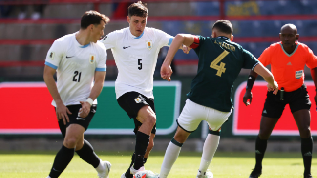 La Roja sigue con vida: Bolivia dejó escapar puntos clave ante Uruguay